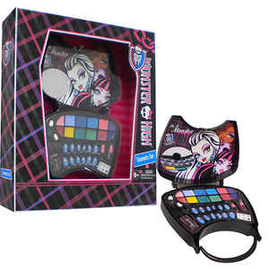 Набор косметики с накладными ногтями Monster High
