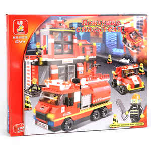 Конструктор Пожарные спасатели 693 дет