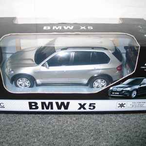 1:18 BMW X5 300300-1A машина